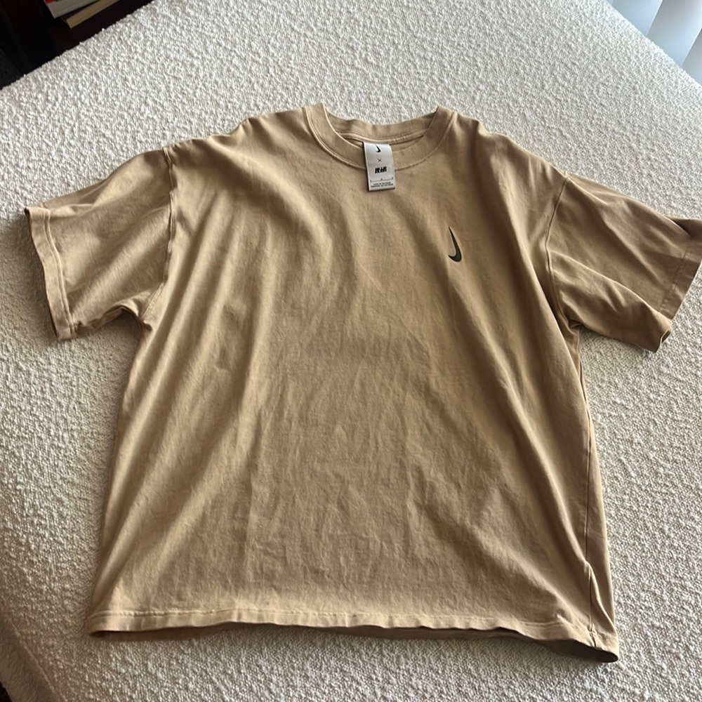 Nike x Billie Eilish Large shirt